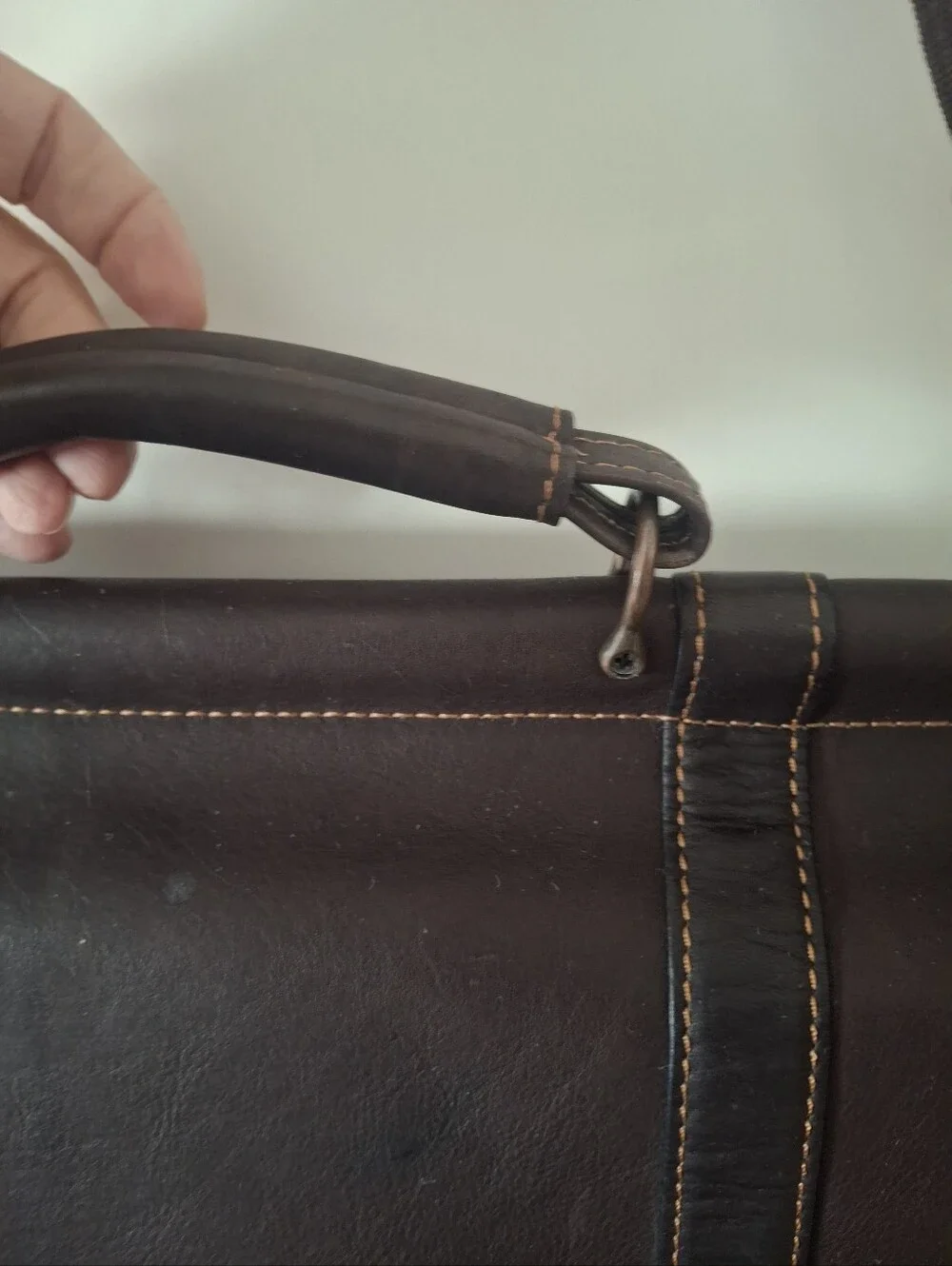 Wilsons Leather classic dark
